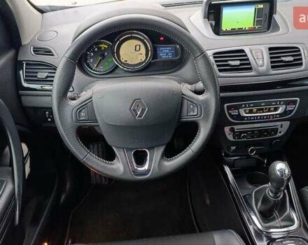 Серый Рено Меган, объемом двигателя 1.6 л и пробегом 188 тыс. км за 9450 $, фото 28 на Automoto.ua
