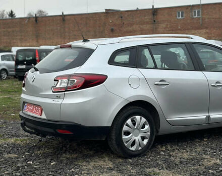 Серый Рено Меган, объемом двигателя 1.5 л и пробегом 265 тыс. км за 9200 $, фото 7 на Automoto.ua