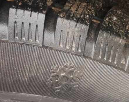 Серый Рено Меган, объемом двигателя 0 л и пробегом 181 тыс. км за 9800 $, фото 3 на Automoto.ua