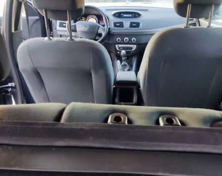 Серый Рено Меган, объемом двигателя 1.5 л и пробегом 187 тыс. км за 8600 $, фото 19 на Automoto.ua