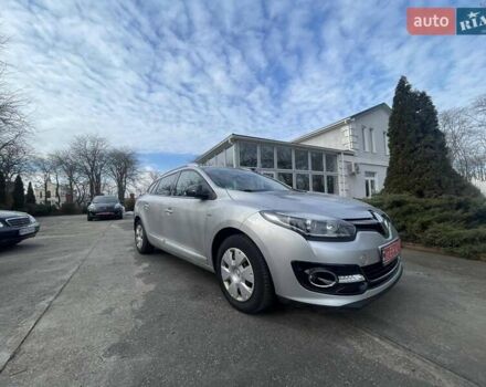 Серый Рено Меган, объемом двигателя 1.5 л и пробегом 260 тыс. км за 8900 $, фото 6 на Automoto.ua