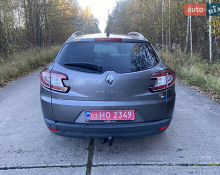 Серый Рено Меган, объемом двигателя 1.5 л и пробегом 232 тыс. км за 7990 $, фото 5 на Automoto.ua