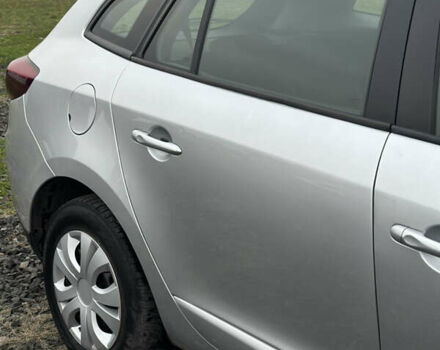 Серый Рено Меган, объемом двигателя 1.5 л и пробегом 265 тыс. км за 9200 $, фото 11 на Automoto.ua