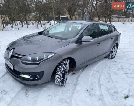 Серый Рено Меган, объемом двигателя 1.46 л и пробегом 198 тыс. км за 7900 $, фото 2 на Automoto.ua
