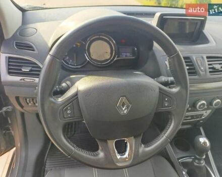 Серый Рено Меган, объемом двигателя 1.6 л и пробегом 172 тыс. км за 9500 $, фото 9 на Automoto.ua