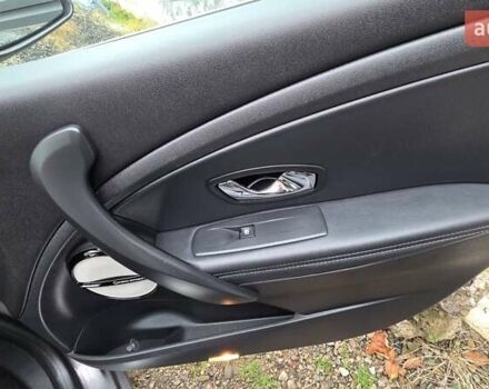 Сірий Рено Меган, об'ємом двигуна 1.46 л та пробігом 221 тис. км за 9000 $, фото 40 на Automoto.ua