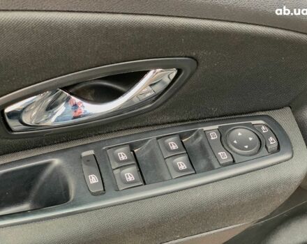 Сірий Рено Меган, об'ємом двигуна 1.5 л та пробігом 252 тис. км за 8790 $, фото 20 на Automoto.ua