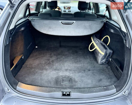 Сірий Рено Меган, об'ємом двигуна 1.5 л та пробігом 212 тис. км за 10500 $, фото 6 на Automoto.ua