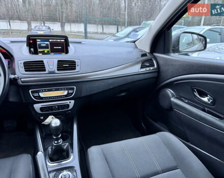 Сірий Рено Меган, об'ємом двигуна 1.5 л та пробігом 212 тис. км за 10500 $, фото 10 на Automoto.ua