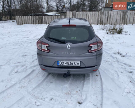 Серый Рено Меган, объемом двигателя 1.46 л и пробегом 198 тыс. км за 7900 $, фото 4 на Automoto.ua
