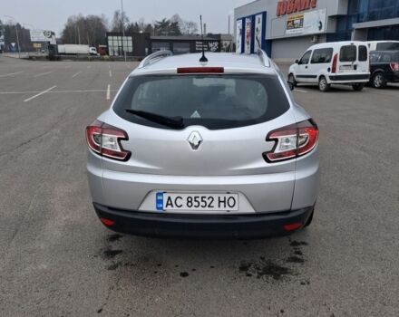 Серый Рено Меган, объемом двигателя 0 л и пробегом 262 тыс. км за 7900 $, фото 2 на Automoto.ua