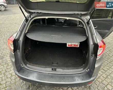 Серый Рено Меган, объемом двигателя 1.5 л и пробегом 310 тыс. км за 8700 $, фото 17 на Automoto.ua