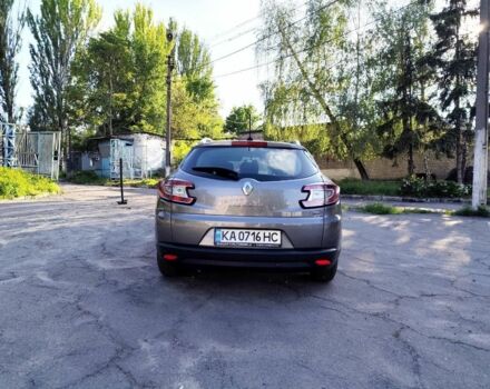 Серый Рено Меган, объемом двигателя 1.5 л и пробегом 240 тыс. км за 8199 $, фото 2 на Automoto.ua