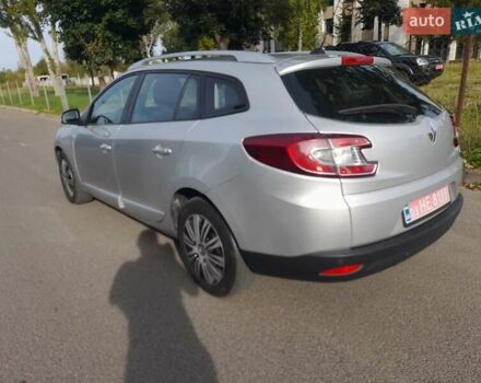 Серый Рено Меган, объемом двигателя 1.49 л и пробегом 223 тыс. км за 8600 $, фото 6 на Automoto.ua