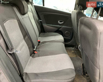 Сірий Рено Меган, об'ємом двигуна 1.5 л та пробігом 252 тис. км за 8790 $, фото 24 на Automoto.ua