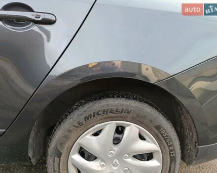 Серый Рено Меган, объемом двигателя 1.5 л и пробегом 187 тыс. км за 9500 $, фото 10 на Automoto.ua