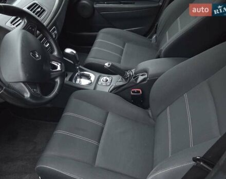 Серый Рено Меган, объемом двигателя 1.46 л и пробегом 246 тыс. км за 7300 $, фото 12 на Automoto.ua