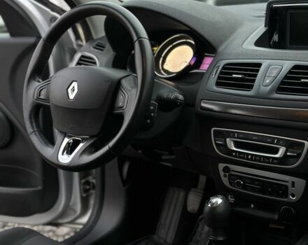 Серый Рено Меган, объемом двигателя 1.5 л и пробегом 265 тыс. км за 8800 $, фото 7 на Automoto.ua