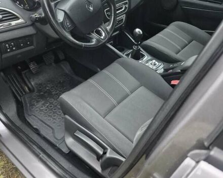 Рено Меган 2014 в Ровно на Automoto.ua Серый Рено Меган, объемом двигателя 1.5 л и пробегом 182 тыс. км за 8950 $, фото 4 на Automoto.ua