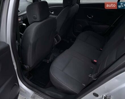 Серый Рено Меган, объемом двигателя 1.5 л и пробегом 328 тыс. км за 7300 $, фото 21 на Automoto.ua