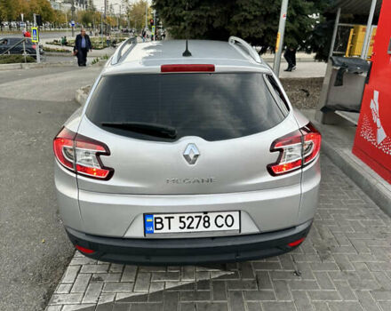 Серый Рено Меган, объемом двигателя 1.5 л и пробегом 188 тыс. км за 8700 $, фото 16 на Automoto.ua
