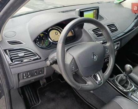 Серый Рено Меган, объемом двигателя 1.6 л и пробегом 188 тыс. км за 9450 $, фото 19 на Automoto.ua