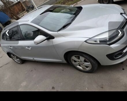 Серый Рено Меган, объемом двигателя 1 л и пробегом 274 тыс. км за 8500 $, фото 2 на Automoto.ua