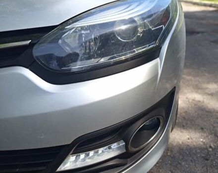 Серый Рено Меган, объемом двигателя 1.49 л и пробегом 223 тыс. км за 8600 $, фото 18 на Automoto.ua