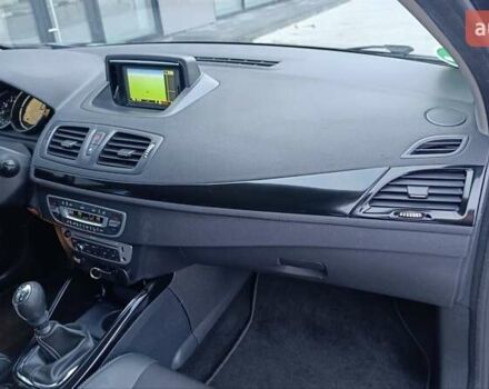 Серый Рено Меган, объемом двигателя 1.6 л и пробегом 188 тыс. км за 9450 $, фото 72 на Automoto.ua