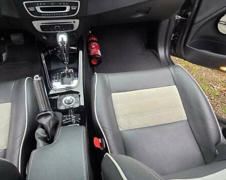 Сірий Рено Меган, об'ємом двигуна 1.46 л та пробігом 221 тис. км за 9000 $, фото 33 на Automoto.ua