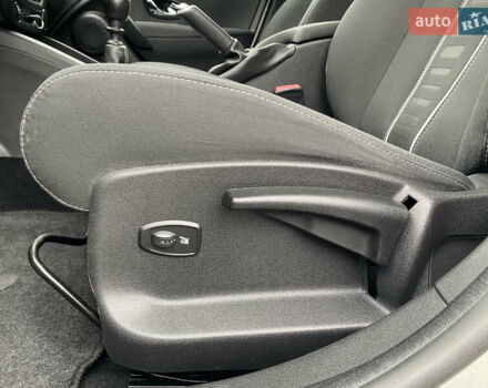 Сірий Рено Меган, об'ємом двигуна 0 л та пробігом 258 тис. км за 8250 $, фото 15 на Automoto.ua