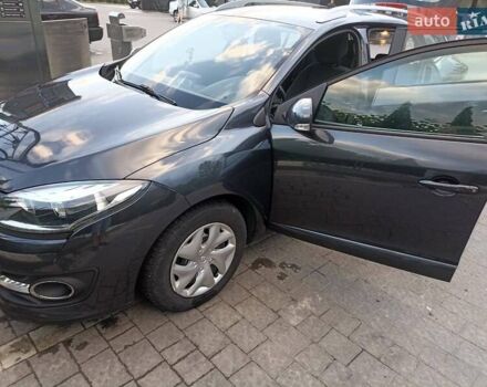 Серый Рено Меган, объемом двигателя 1.46 л и пробегом 243 тыс. км за 9000 $, фото 3 на Automoto.ua