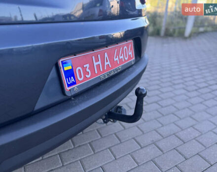 Серый Рено Меган, объемом двигателя 1.6 л и пробегом 220 тыс. км за 8450 $, фото 20 на Automoto.ua