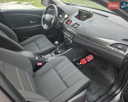 Рено Меган 2014 в Ровно на Automoto.ua Серый Рено Меган, объемом двигателя 1.5 л и пробегом 182 тыс. км за 8950 $, фото 3 на Automoto.ua