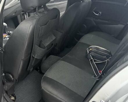 Серый Рено Меган, объемом двигателя 1.5 л и пробегом 311 тыс. км за 7500 $, фото 16 на Automoto.ua