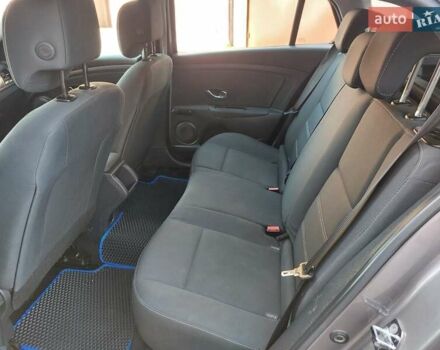 Серый Рено Меган, объемом двигателя 1.46 л и пробегом 265 тыс. км за 7250 $, фото 20 на Automoto.ua