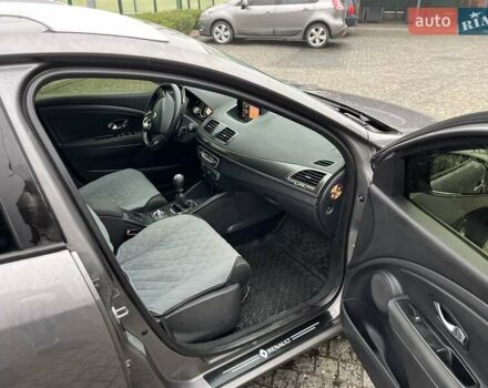 Серый Рено Меган, объемом двигателя 1.5 л и пробегом 310 тыс. км за 8700 $, фото 21 на Automoto.ua