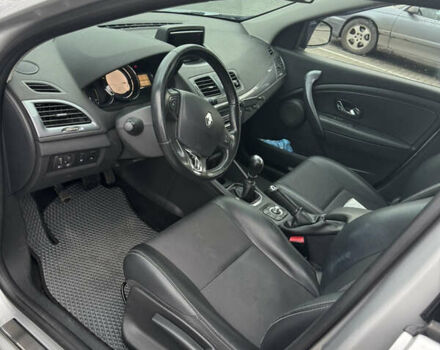 Серый Рено Меган, объемом двигателя 1.46 л и пробегом 360 тыс. км за 8500 $, фото 7 на Automoto.ua