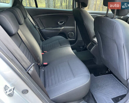 Серый Рено Меган, объемом двигателя 1.46 л и пробегом 148 тыс. км за 8950 $, фото 91 на Automoto.ua