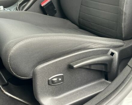 Серый Рено Меган, объемом двигателя 1.5 л и пробегом 206 тыс. км за 8990 $, фото 18 на Automoto.ua