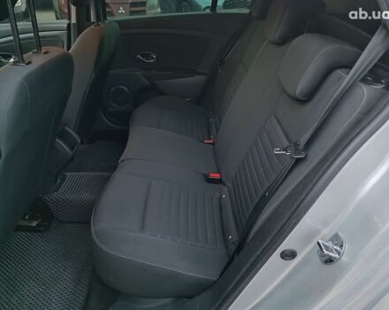 Серый Рено Меган, объемом двигателя 1.5 л и пробегом 216 тыс. км за 8990 $, фото 11 на Automoto.ua