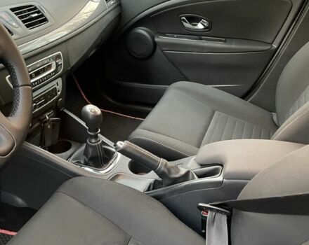 Серый Рено Меган, объемом двигателя 1.5 л и пробегом 217 тыс. км за 7800 $, фото 17 на Automoto.ua