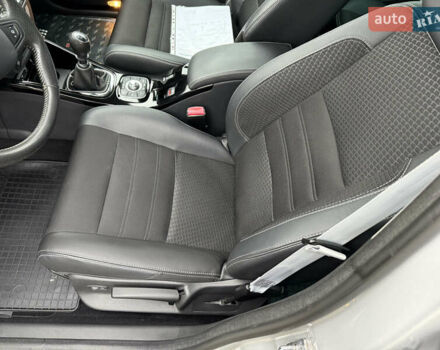 Серый Рено Меган, объемом двигателя 1.6 л и пробегом 250 тыс. км за 10500 $, фото 25 на Automoto.ua