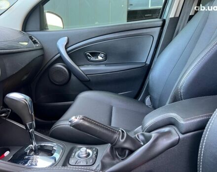 Сірий Рено Меган, об'ємом двигуна 1.5 л та пробігом 258 тис. км за 7990 $, фото 10 на Automoto.ua