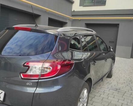 Серый Рено Меган, объемом двигателя 1.5 л и пробегом 235 тыс. км за 8900 $, фото 3 на Automoto.ua