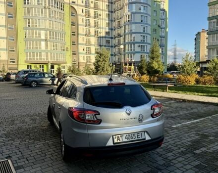 Серый Рено Меган, объемом двигателя 1.5 л и пробегом 243 тыс. км за 8600 $, фото 3 на Automoto.ua