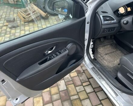 Серый Рено Меган, объемом двигателя 1.5 л и пробегом 240 тыс. км за 6200 $, фото 7 на Automoto.ua