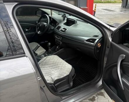 Серый Рено Меган, объемом двигателя 1.5 л и пробегом 281 тыс. км за 8800 $, фото 4 на Automoto.ua