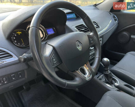 Серый Рено Меган, объемом двигателя 1.46 л и пробегом 148 тыс. км за 8950 $, фото 103 на Automoto.ua