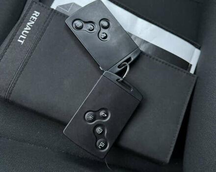 Серый Рено Меган, объемом двигателя 1.5 л и пробегом 136 тыс. км за 9900 $, фото 31 на Automoto.ua